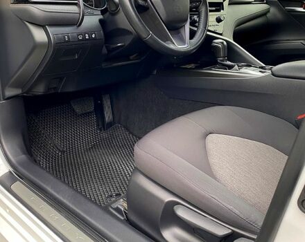 Белый Тойота Камри, объемом двигателя 2.5 л и пробегом 66 тыс. км за 26900 $, фото 6 на Automoto.ua