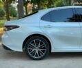 Тойота Камрі 2022 у Києві на Automoto.ua Білий Тойота Камрі, об'ємом двигуна 2.5 л та пробігом 51 тис. км за 39590 $, фото 7 на Automoto.ua