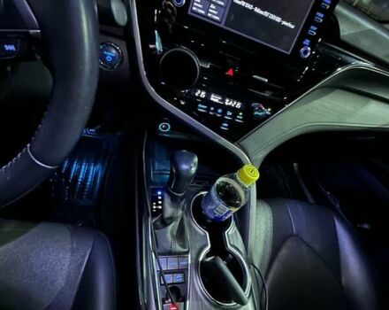 Білий Тойота Камрі, об'ємом двигуна 2.49 л та пробігом 128 тис. км за 29999 $, фото 3 на Automoto.ua