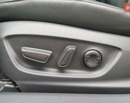 Білий Тойота Камрі, об'ємом двигуна 2.49 л та пробігом 30 тис. км за 34449 $, фото 12 на Automoto.ua