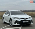 Белый Тойота Камри, объемом двигателя 2.49 л и пробегом 36 тыс. км за 29300 $, фото 2 на Automoto.ua