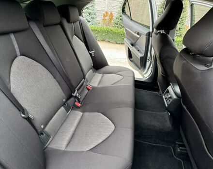 Білий Тойота Камрі, об'ємом двигуна 2.49 л та пробігом 15 тис. км за 31500 $, фото 4 на Automoto.ua