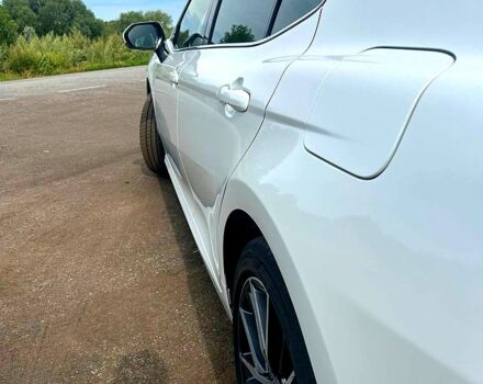 Білий Тойота Камрі, об'ємом двигуна 2.5 л та пробігом 30 тис. км за 40700 $, фото 4 на Automoto.ua