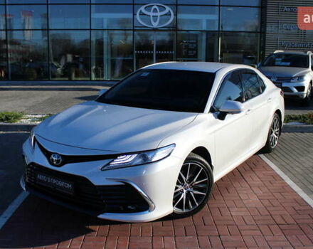 Белый Тойота Камри, объемом двигателя 2.49 л и пробегом 23 тыс. км за 39500 $, фото 12 на Automoto.ua