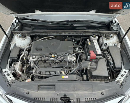 Білий Тойота Камрі, об'ємом двигуна 2.49 л та пробігом 37 тис. км за 29300 $, фото 23 на Automoto.ua