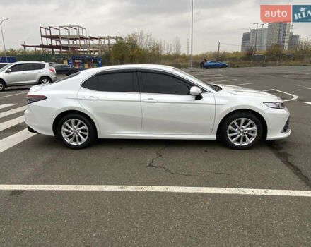 Білий Тойота Камрі, об'ємом двигуна 2.49 л та пробігом 29 тис. км за 29100 $, фото 8 на Automoto.ua