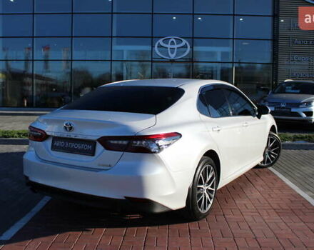 Белый Тойота Камри, объемом двигателя 2.49 л и пробегом 23 тыс. км за 39500 $, фото 16 на Automoto.ua