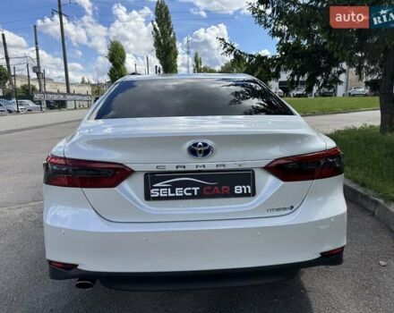 Белый Тойота Камри, объемом двигателя 2.49 л и пробегом 19 тыс. км за 41000 $, фото 5 на Automoto.ua