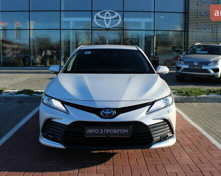 Белый Тойота Камри, объемом двигателя 2.49 л и пробегом 23 тыс. км за 39500 $, фото 11 на Automoto.ua