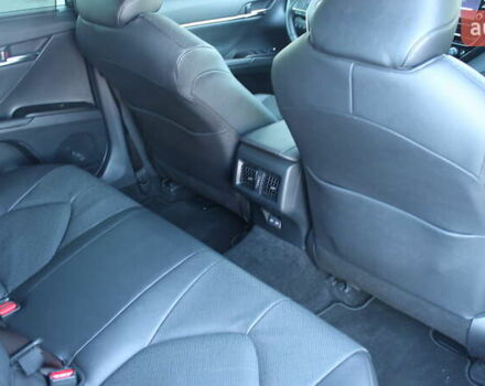 Белый Тойота Камри, объемом двигателя 2.49 л и пробегом 23 тыс. км за 39500 $, фото 5 на Automoto.ua