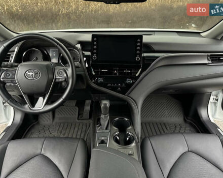 Белый Тойота Камри, объемом двигателя 2.49 л и пробегом 36 тыс. км за 29300 $, фото 14 на Automoto.ua