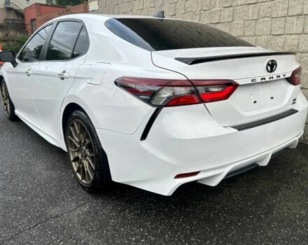 Белый Тойота Камри, объемом двигателя 2 л и пробегом 21 тыс. км за 22000 $, фото 6 на Automoto.ua