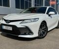 Белый Тойота Камри, объемом двигателя 2.49 л и пробегом 47 тыс. км за 38800 $, фото 1 на Automoto.ua