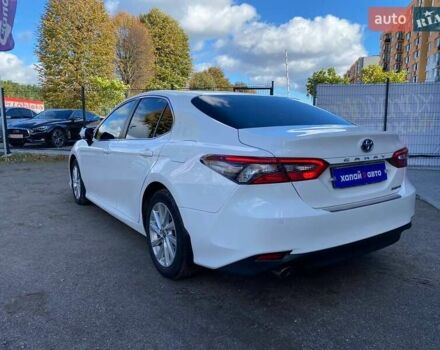 Белый Тойота Камри, объемом двигателя 2.49 л и пробегом 60 тыс. км за 35400 $, фото 6 на Automoto.ua