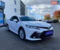 Белый Тойота Камри, объемом двигателя 2.49 л и пробегом 60 тыс. км за 35400 $, фото 2 на Automoto.ua