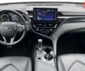 Тойота Камри 2023 в Хмельницком на Automoto.ua Белый Тойота Камри, объемом двигателя 2.49 л и пробегом 38 тыс. км за 34600 $, фото 7 на Automoto.ua