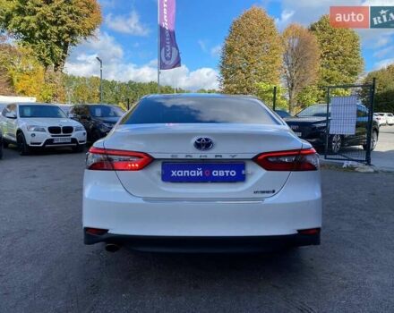 Белый Тойота Камри, объемом двигателя 2.49 л и пробегом 60 тыс. км за 35400 $, фото 5 на Automoto.ua