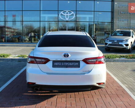 Белый Тойота Камри, объемом двигателя 2.49 л и пробегом 23 тыс. км за 39500 $, фото 15 на Automoto.ua