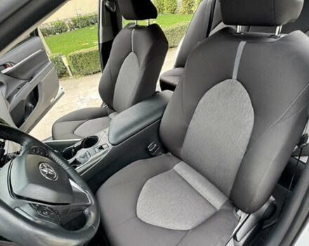 Білий Тойота Камрі, об'ємом двигуна 2.49 л та пробігом 15 тис. км за 31500 $, фото 5 на Automoto.ua