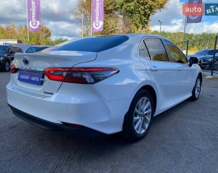 Белый Тойота Камри, объемом двигателя 2.49 л и пробегом 60 тыс. км за 35400 $, фото 4 на Automoto.ua