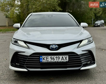 Белый Тойота Камри, объемом двигателя 2.49 л и пробегом 27 тыс. км за 36900 $, фото 5 на Automoto.ua
