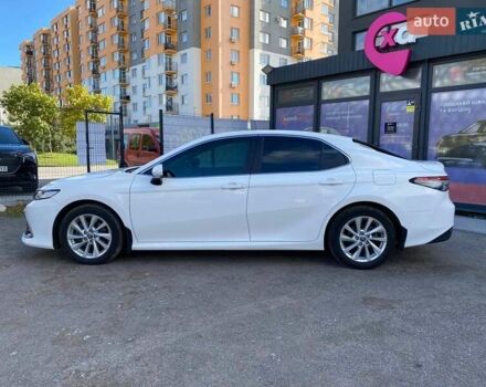 Белый Тойота Камри, объемом двигателя 2.49 л и пробегом 60 тыс. км за 35400 $, фото 7 на Automoto.ua