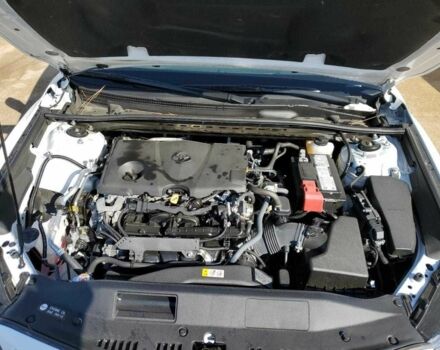 Білий Тойота Камрі, об'ємом двигуна 0.25 л та пробігом 26 тис. км за 21600 $, фото 6 на Automoto.ua