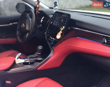 Білий Тойота Камрі, об'ємом двигуна 2.5 л та пробігом 2 тис. км за 44000 $, фото 46 на Automoto.ua