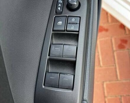 Білий Тойота Камрі, об'ємом двигуна 2.49 л та пробігом 6 тис. км за 31500 $, фото 9 на Automoto.ua