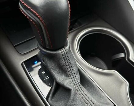 Білий Тойота Камрі, об'ємом двигуна 2.49 л та пробігом 24 тис. км за 33999 $, фото 22 на Automoto.ua