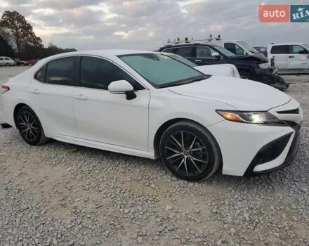 Білий Тойота Камрі, об'ємом двигуна 2.49 л та пробігом 38 тис. км за 10500 $, фото 3 на Automoto.ua