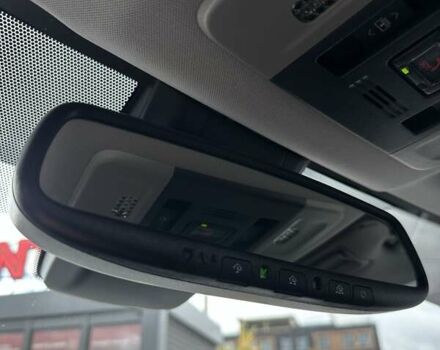 Білий Тойота Камрі, об'ємом двигуна 2.49 л та пробігом 24 тис. км за 36000 $, фото 45 на Automoto.ua