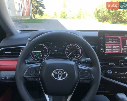 Білий Тойота Камрі, об'ємом двигуна 2.5 л та пробігом 2 тис. км за 44000 $, фото 32 на Automoto.ua