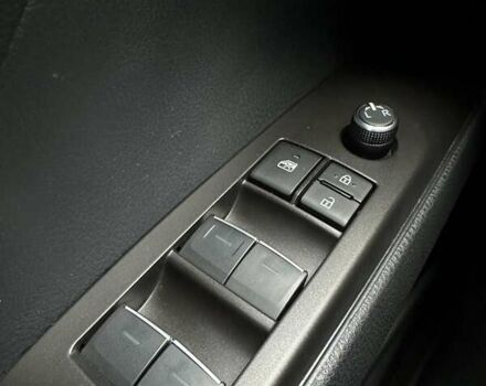 Білий Тойота Камрі, об'ємом двигуна 2.49 л та пробігом 24 тис. км за 36000 $, фото 35 на Automoto.ua