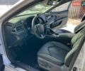 Тойота Камри 2024 в Киеве на Automoto.ua Белый Тойота Камри, объемом двигателя 2.49 л и пробегом 20 тыс. км за 35878 $, фото 5 на Automoto.ua