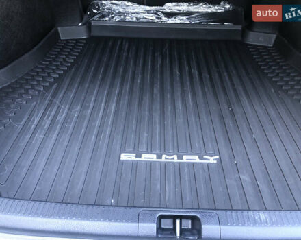 Білий Тойота Камрі, об'ємом двигуна 2.5 л та пробігом 2 тис. км за 44000 $, фото 14 на Automoto.ua