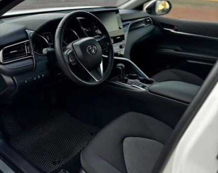 Білий Тойота Камрі, об'ємом двигуна 2.49 л та пробігом 6 тис. км за 31500 $, фото 8 на Automoto.ua