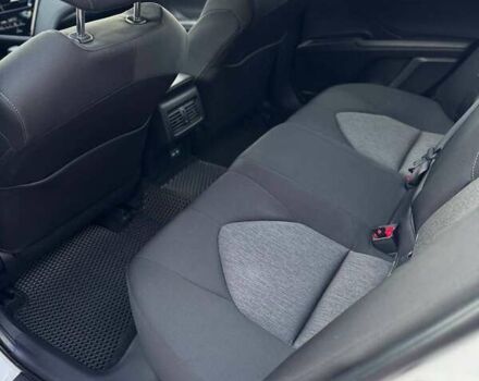 Білий Тойота Камрі, об'ємом двигуна 2.49 л та пробігом 6 тис. км за 31500 $, фото 19 на Automoto.ua