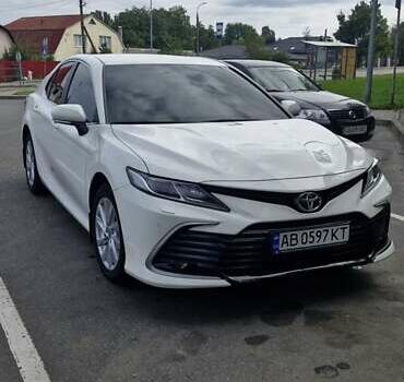 Білий Тойота Камрі, об'ємом двигуна 2.49 л та пробігом 22 тис. км за 29300 $, фото 4 на Automoto.ua