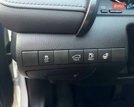 Білий Тойота Камрі, об'ємом двигуна 2.49 л та пробігом 6 тис. км за 31500 $, фото 10 на Automoto.ua