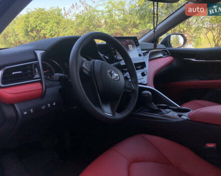 Білий Тойота Камрі, об'ємом двигуна 2.5 л та пробігом 2 тис. км за 44000 $, фото 31 на Automoto.ua