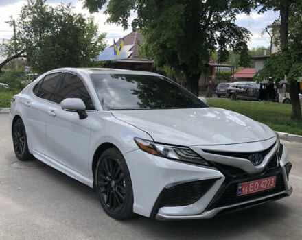 Білий Тойота Камрі, об'ємом двигуна 2.5 л та пробігом 2 тис. км за 44000 $, фото 3 на Automoto.ua