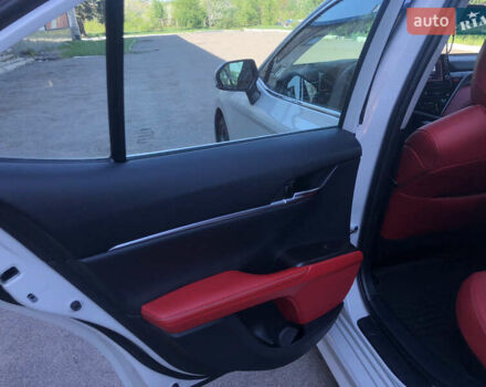 Білий Тойота Камрі, об'ємом двигуна 2.5 л та пробігом 2 тис. км за 44000 $, фото 22 на Automoto.ua