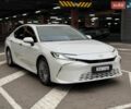 Білий Тойота Камрі, об'ємом двигуна 2 л та пробігом 60 тис. км за 30000 $, фото 1 на Automoto.ua