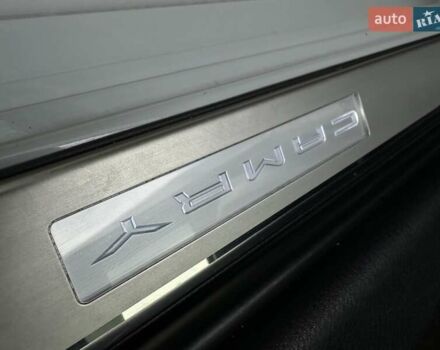 Білий Тойота Камрі, об'ємом двигуна 2.49 л та пробігом 24 тис. км за 33999 $, фото 35 на Automoto.ua