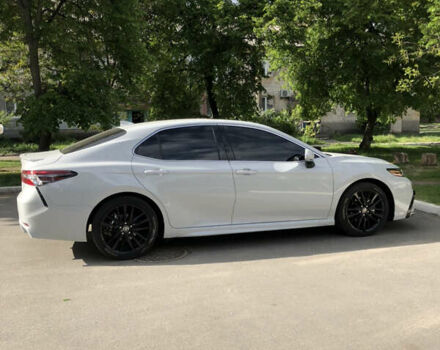 Білий Тойота Камрі, об'ємом двигуна 2.5 л та пробігом 2 тис. км за 44000 $, фото 5 на Automoto.ua