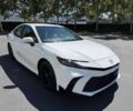Белый Тойота Камри, объемом двигателя 2.5 л и пробегом 9 тыс. км за 15801 $, фото 1 на Automoto.ua