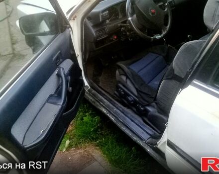 Белый Тойота Камри, объемом двигателя 2 л и пробегом 0 тыс. км за 470 $, фото 4 на Automoto.ua