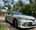 Білий Тойота Камрі, об'ємом двигуна 2.5 л та пробігом 210 тис. км за 24025 $, фото 1 на Automoto.ua