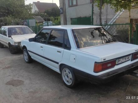 Тойота Камри 1983 в Черноморске (Ильичевске) на Automoto.ua Белый Тойота Камри, объемом двигателя 1.8 л и пробегом 300 тыс. км за 900 $, фото 1 на Automoto.ua